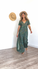 Linda dress - short sleeve - Green floral