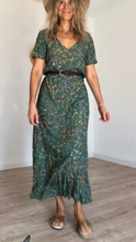 Linda dress - short sleeve - Green floral