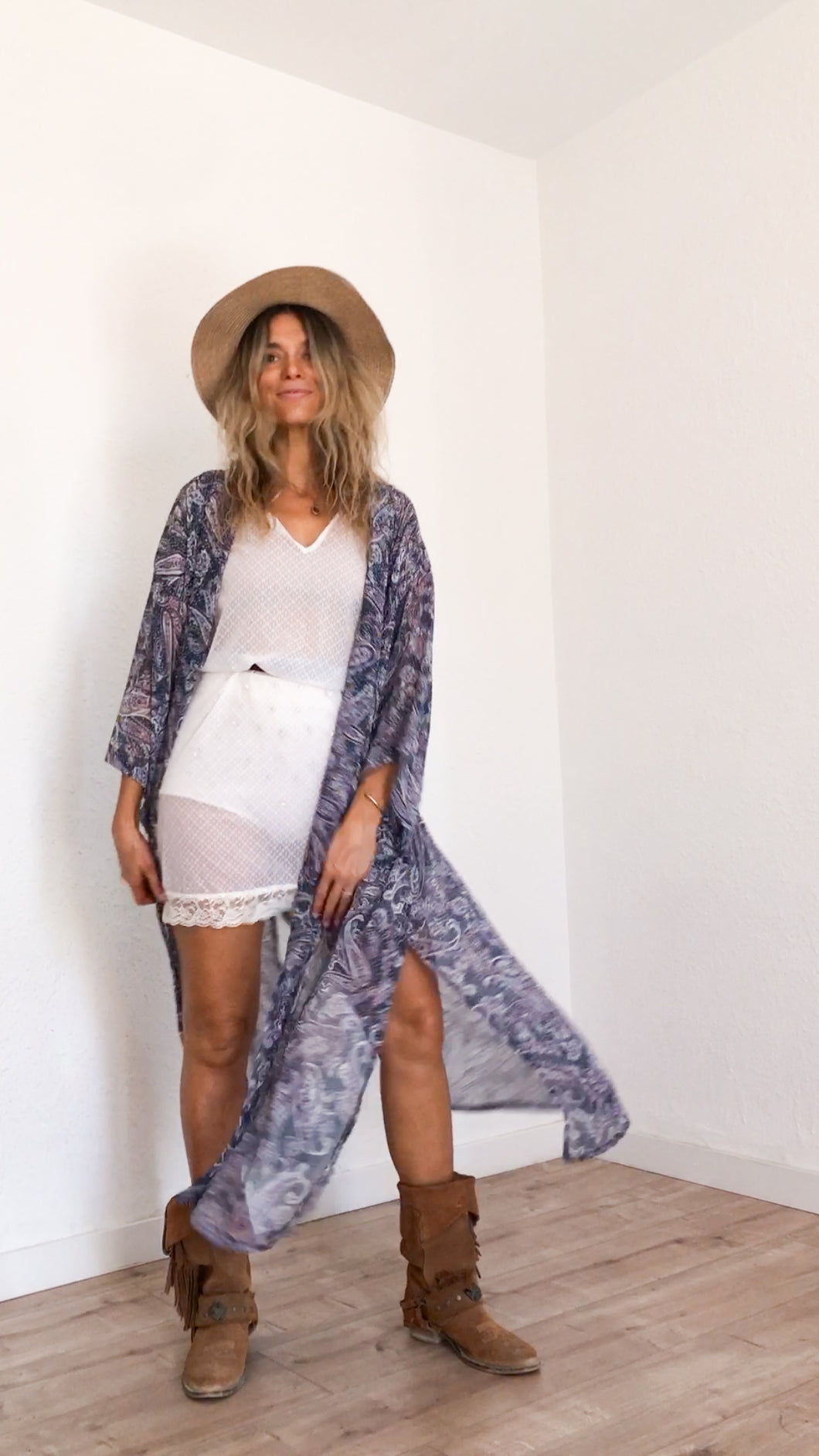 Free Spirit Kimono in Blue Paisley