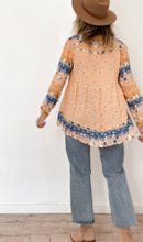The Muse blouse in Golden