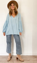 The island life blouse in Baby Blue