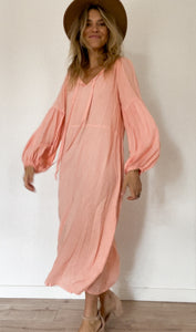 Island Life Dress in Peach
