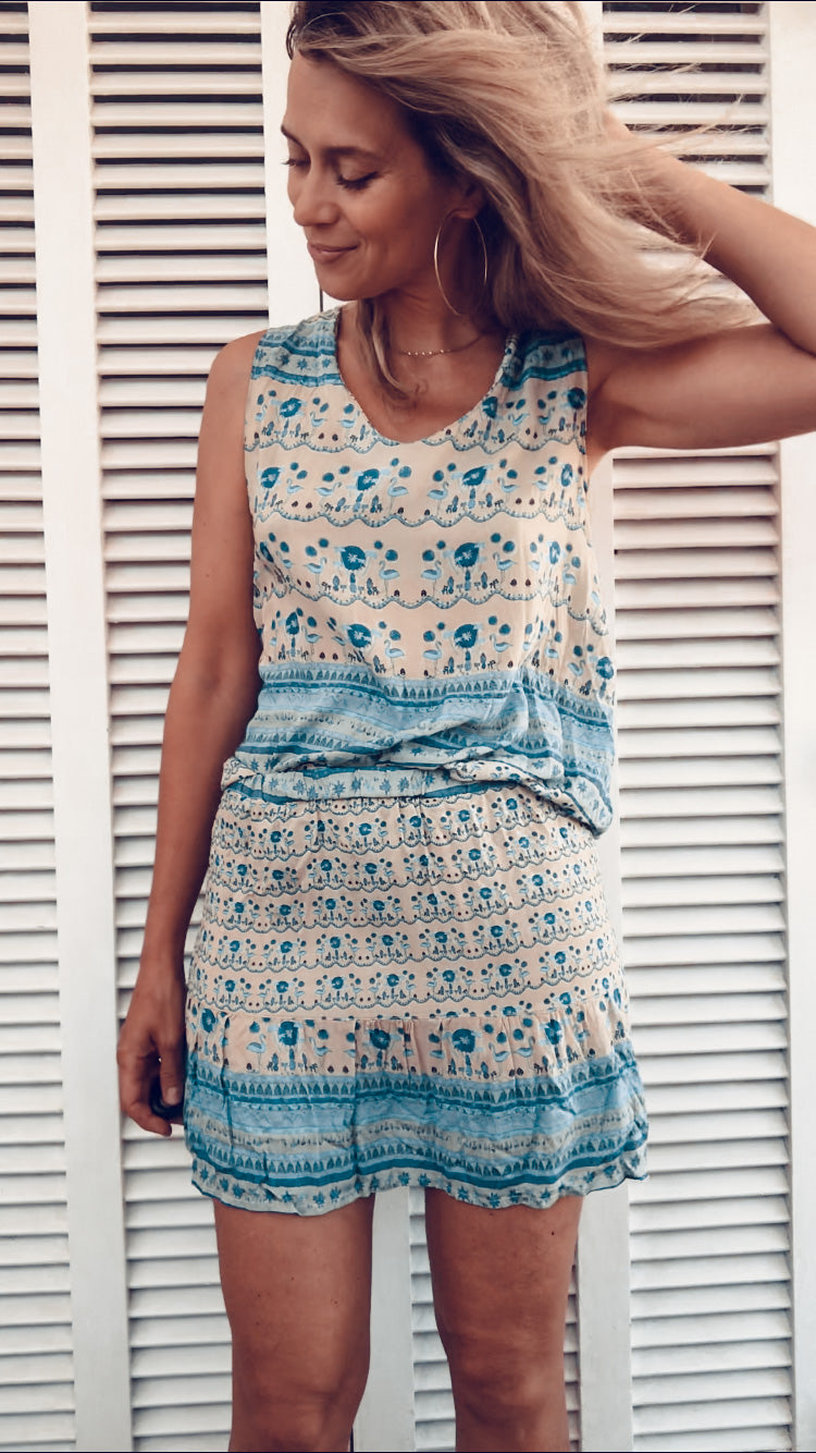 Vanlife blouse in Golden