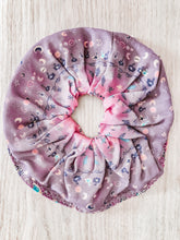 ISLA scrunchies